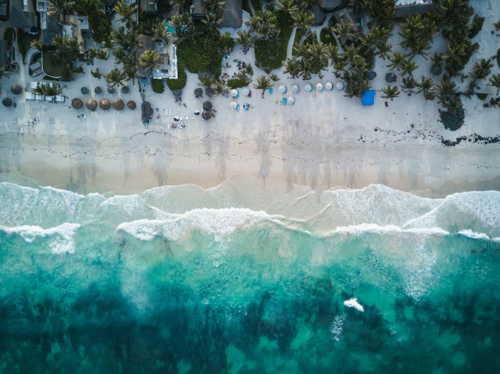 Vista aérea de una playa